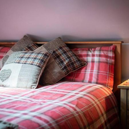 The Beeches Studio, Highlands Of Scotland Newtonmore Exteriér fotografie