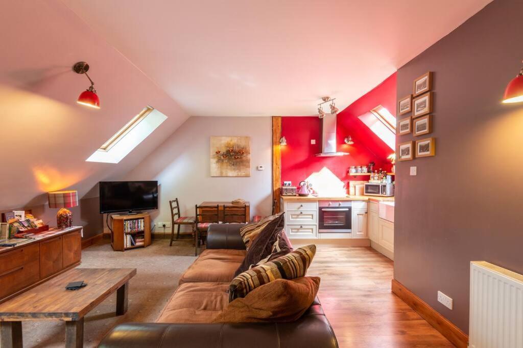 The Beeches Studio, Highlands Of Scotland Newtonmore Exteriér fotografie