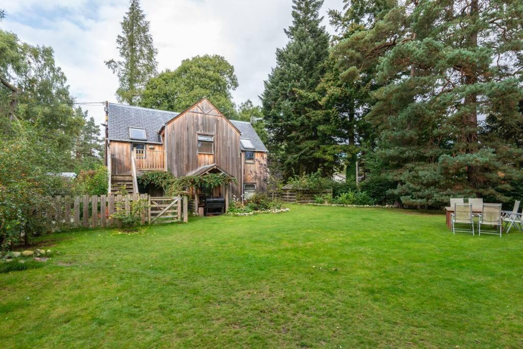 The Beeches Studio, Highlands Of Scotland Newtonmore Exteriér fotografie