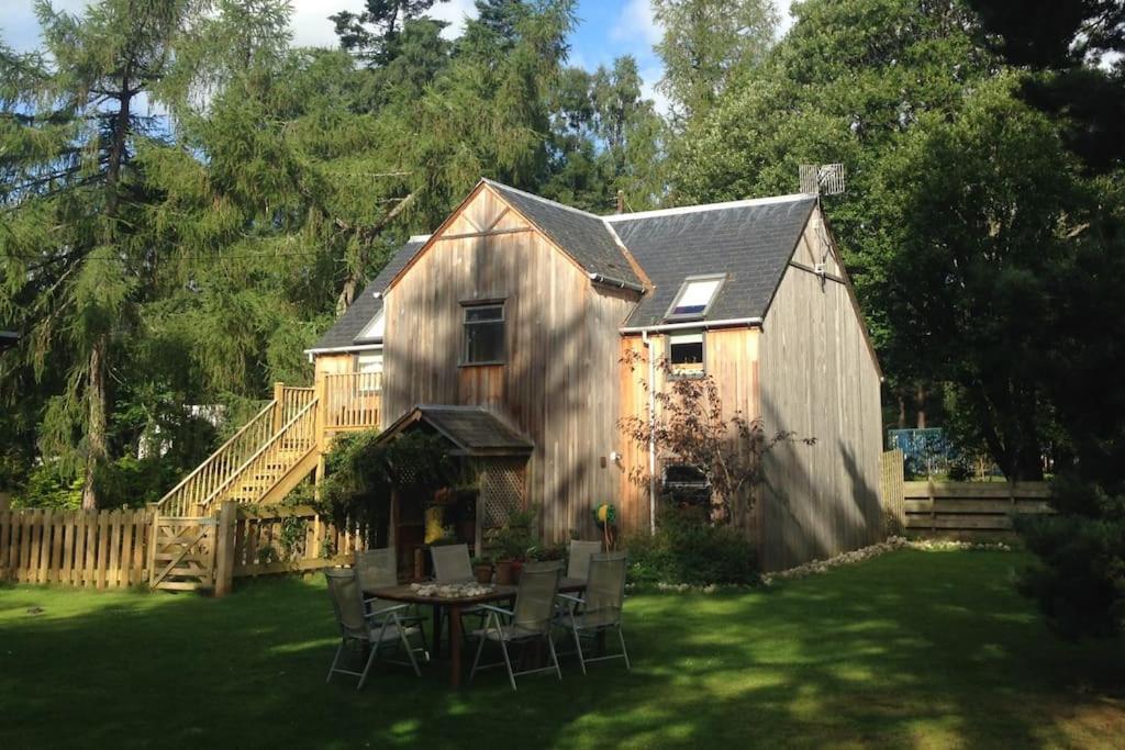 The Beeches Studio, Highlands Of Scotland Newtonmore Exteriér fotografie